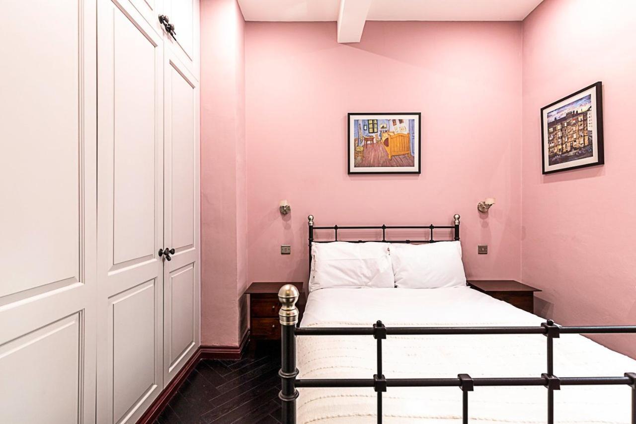 Book Lovers' West End Apartamento